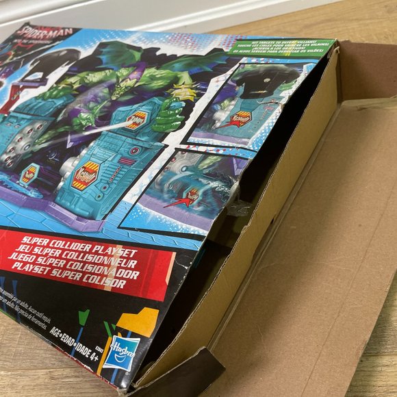 Spider-Man: Into the Spider-Verse Super Collider Playset - Picture 7 of 13